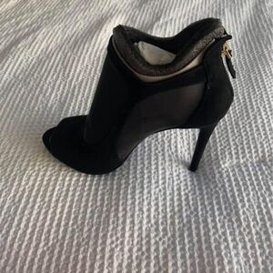 Guess heels